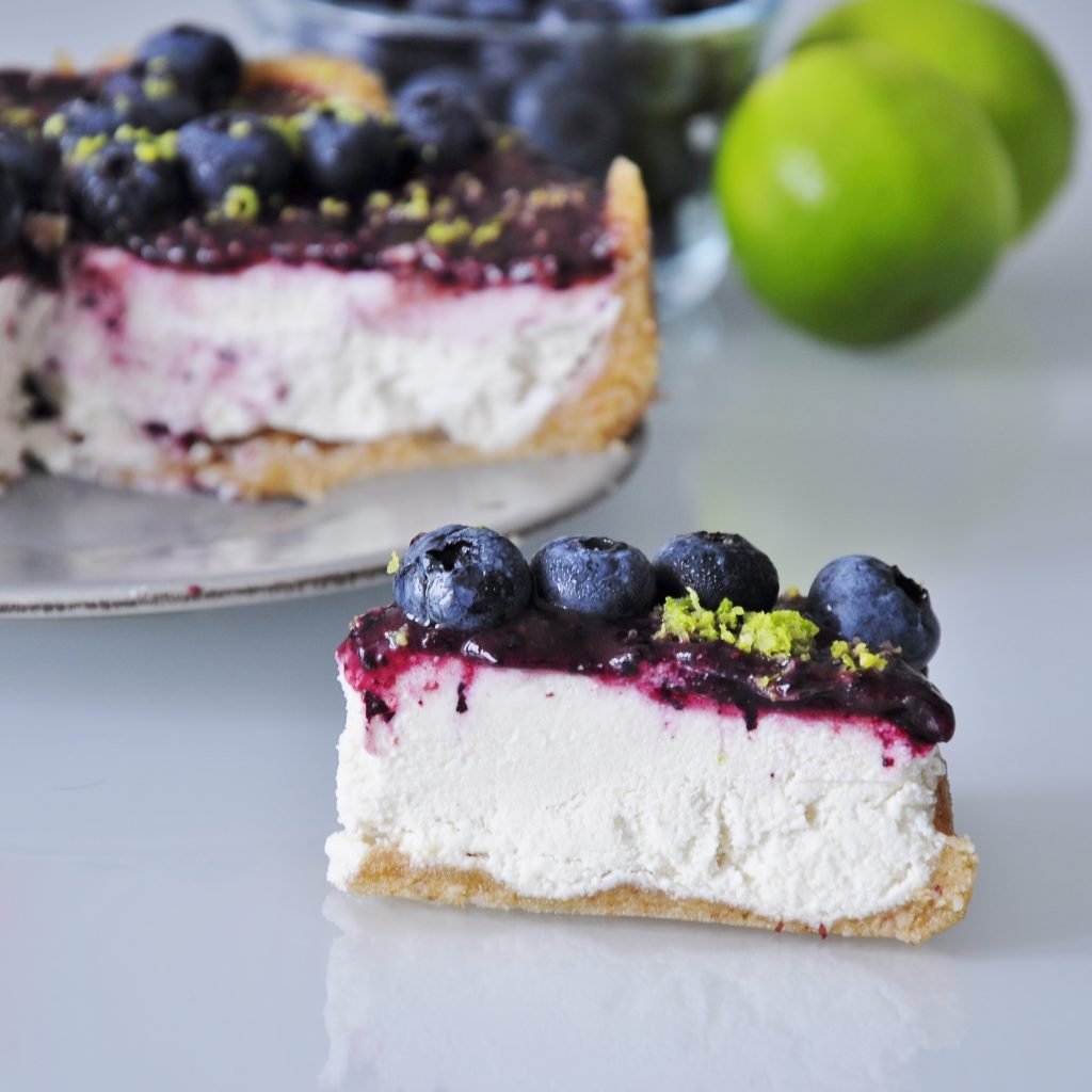 Gluten free Vegan Blueberry Cheesecake Recipe with Lime - Vegan Family Recipes #dessert #cashews