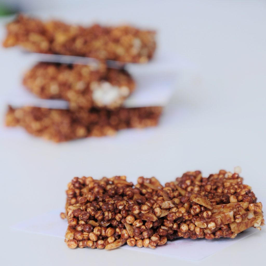 Chocolate Puffed Quinoa Bar Recipe - Vegan Family Recipes