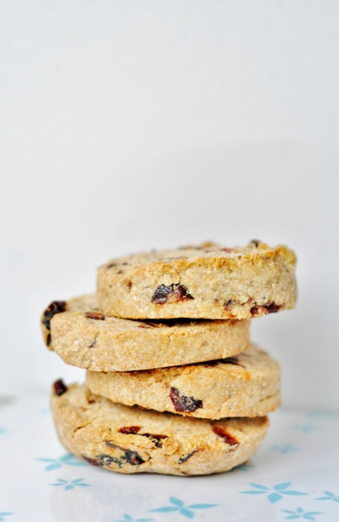 Nut Butter Cookie recipe with dried Cranberries - Vegan Family Recipes