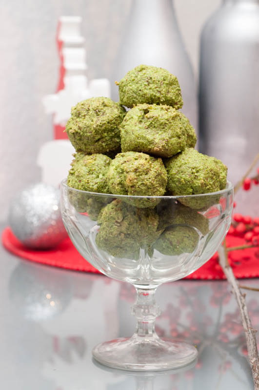 Vegan and Gluten-free Spinach Balls Recipe - Vegan Family Recipes