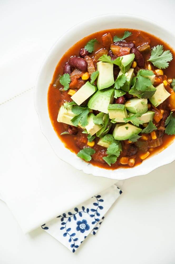 Easy Vegan Chili Recipe - Vegan Family Recipes