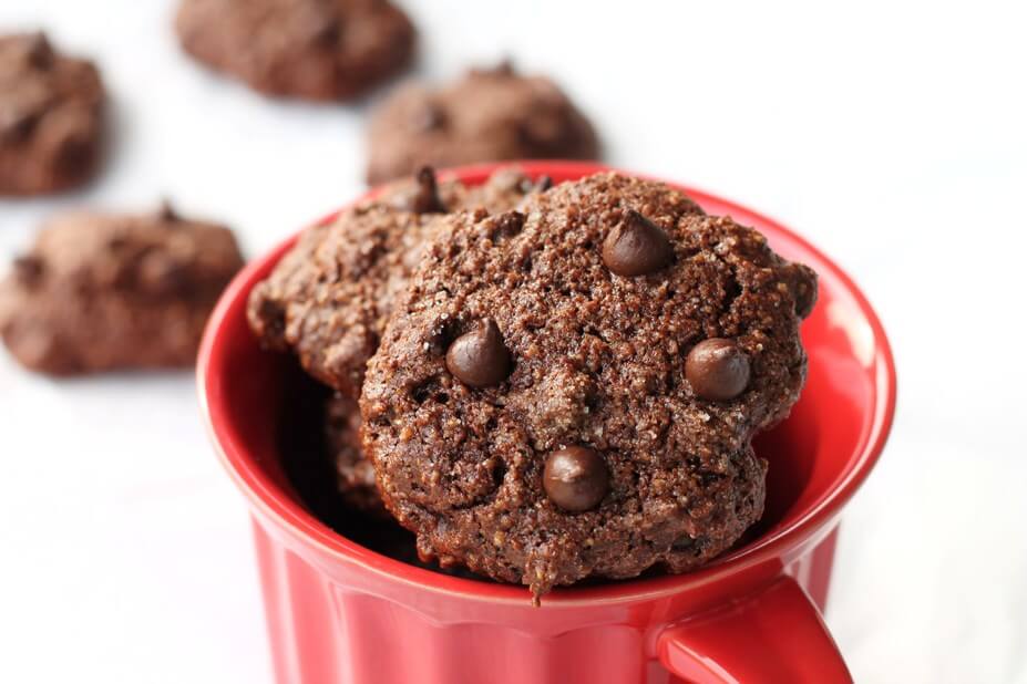 Chocolate Almond Cookie Recipe - Vegan Coffee Desserts
