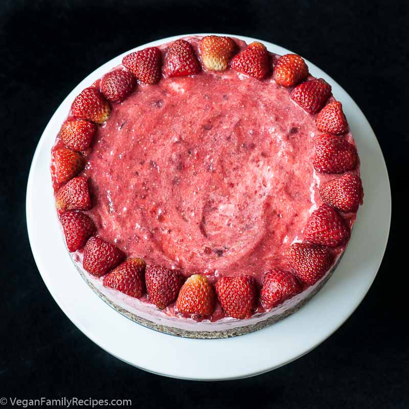 Vegan Strawberry Ice Cream Cake Recipe - Vegan Family Recipes