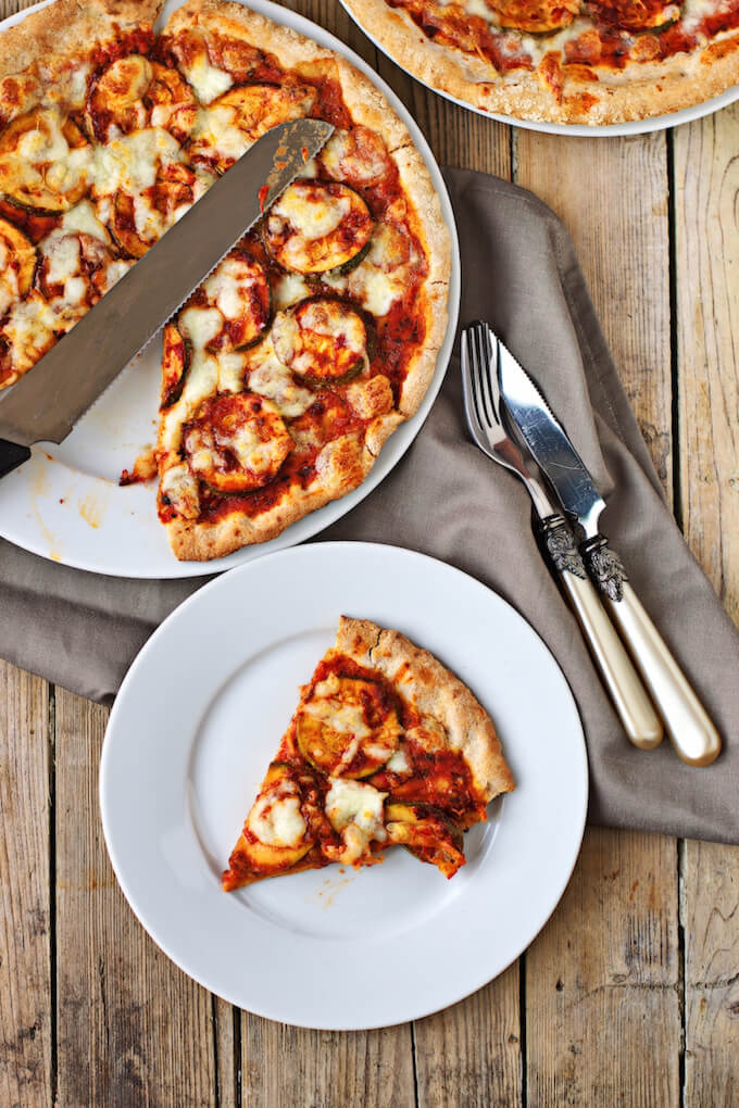 Vegan Pepperoni Pizza - Best Vegan Pizza Recipes