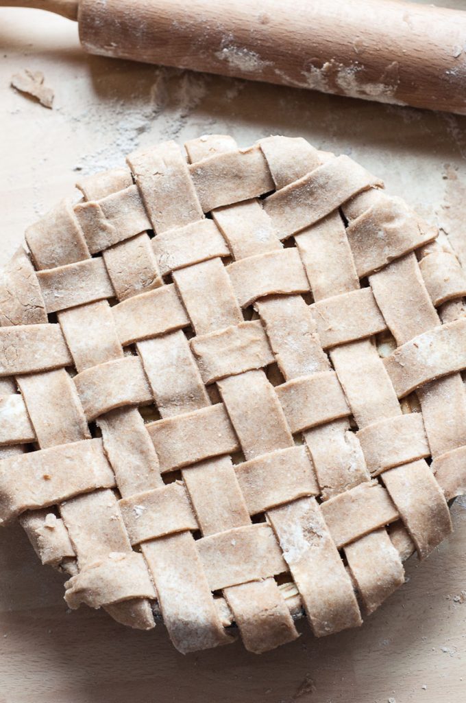 How to Lattice Pie Crust Whole wheat - Vegan Family Recipes