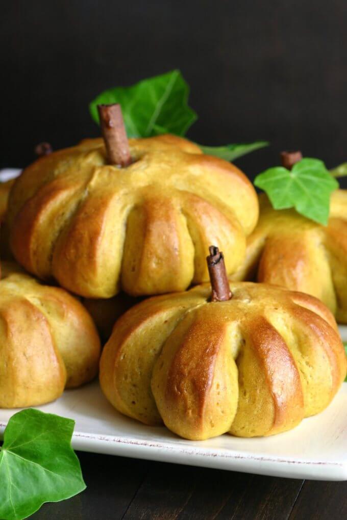 Sweet Pumpkin Buns Recipe - Vegan Thanksgiving Recipes Feast