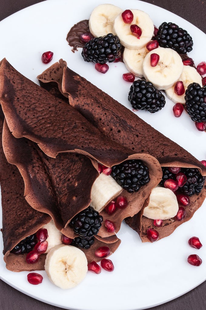 Vegan Chocolate Crepes - Vegan Valentine's Day Recipes #Dessert #vday #gf