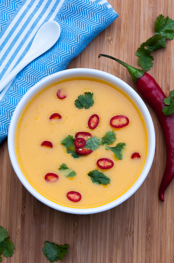 Easy Thai Carrot Soup Recipe that is Vegan, Vegetarian, Gluten-free, and Paleo! | VeganFamilyRecipes.com | #health #gf #glutenfree