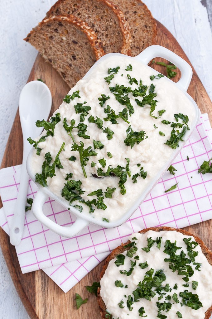 Vegan Cottage Cheese Recipe |VeganFamilyRecipes.com | #glutenfree #appetizer #dip