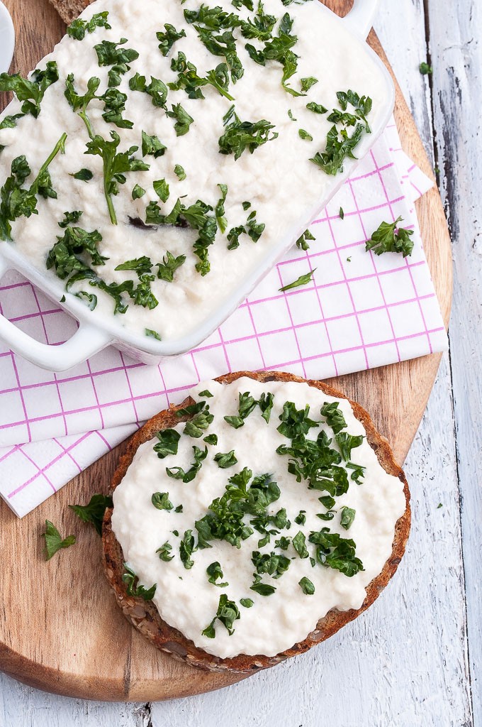 Vegan Cottage Cheese Recipe |VeganFamilyRecipes.com | #glutenfree #appetizer #dip