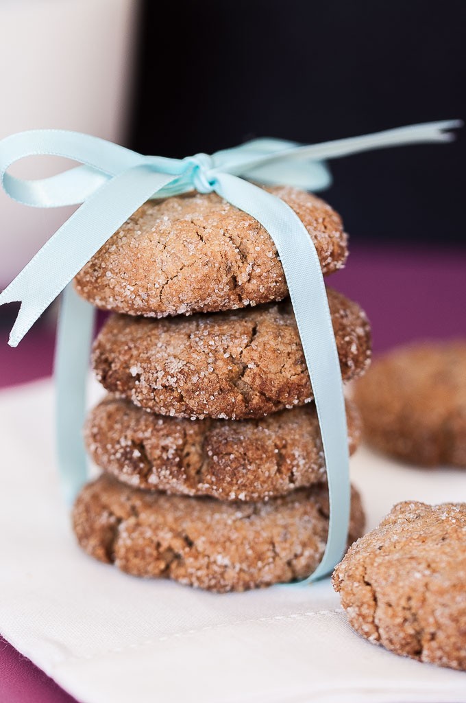 Peanut Butter Chia Seed Cookies Recipe | VeganFamilyRecipes.com | #vegan #dessert