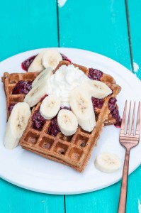 Vegan Banana Waffles Recipe - VeganFamilyRecipes.com #healthy #whole wheat
