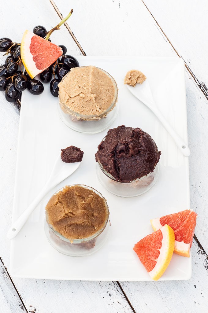 how to make Walnut Butter - 3 ways (Raw, Chocolate, Maple) | VeganFamilyRecipes.com | #health #nuts #healthy