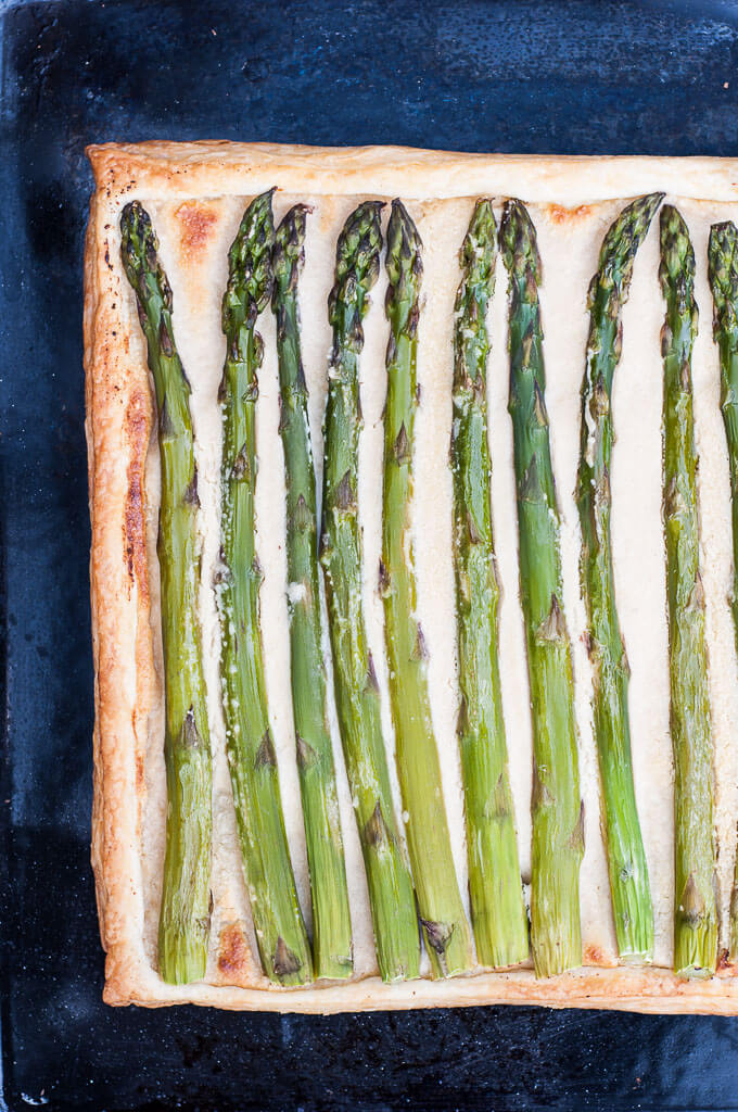 Lemon Asparagus Tart Recipe - Vegan Family Recipes - #spring #dinner