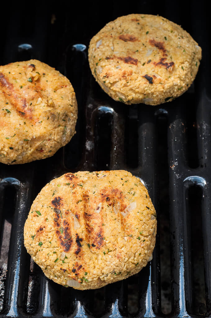 Healthy Grilled Couscous Burgers Recipe - Veganfamilyrecipes.com #vegan #vegetarian #veggie burger