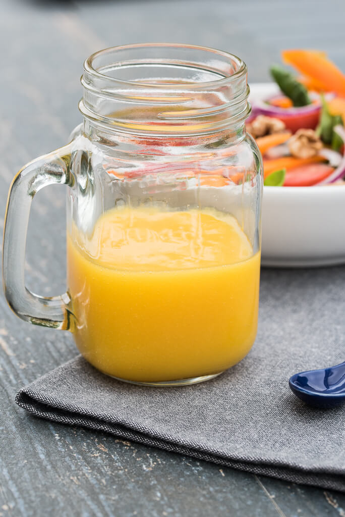 Mango Balsamic Vinaigrette Salad Dressing Recipe - Oil Free, Vegan, Dairy-free, healthy /// VeganFamilyRecipes.com