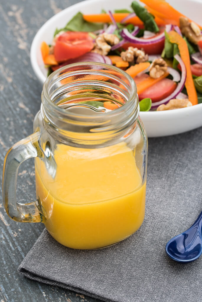 Mango Balsamic Vinaigrette Salad Dressing Recipe - Oil Free, Vegan, Dairy-free, healthy /// VeganFamilyRecipes.com