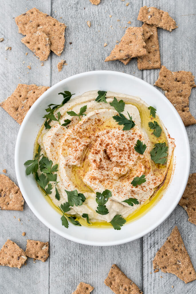 Cauliflower Hummus Recipe - creamy, gluten-free and oil-free - Vegan Family Recipes - Veganfamilyrecipes.com